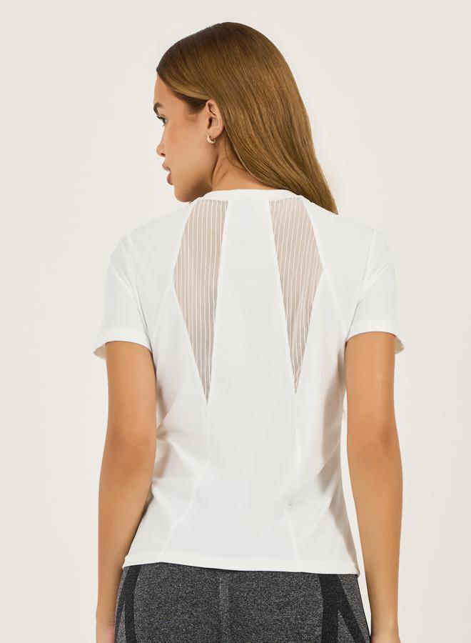 ستايلي اكتيف بلوزة بأكمام قصيرة وشبكة خلفية مزخرفة - Image 5