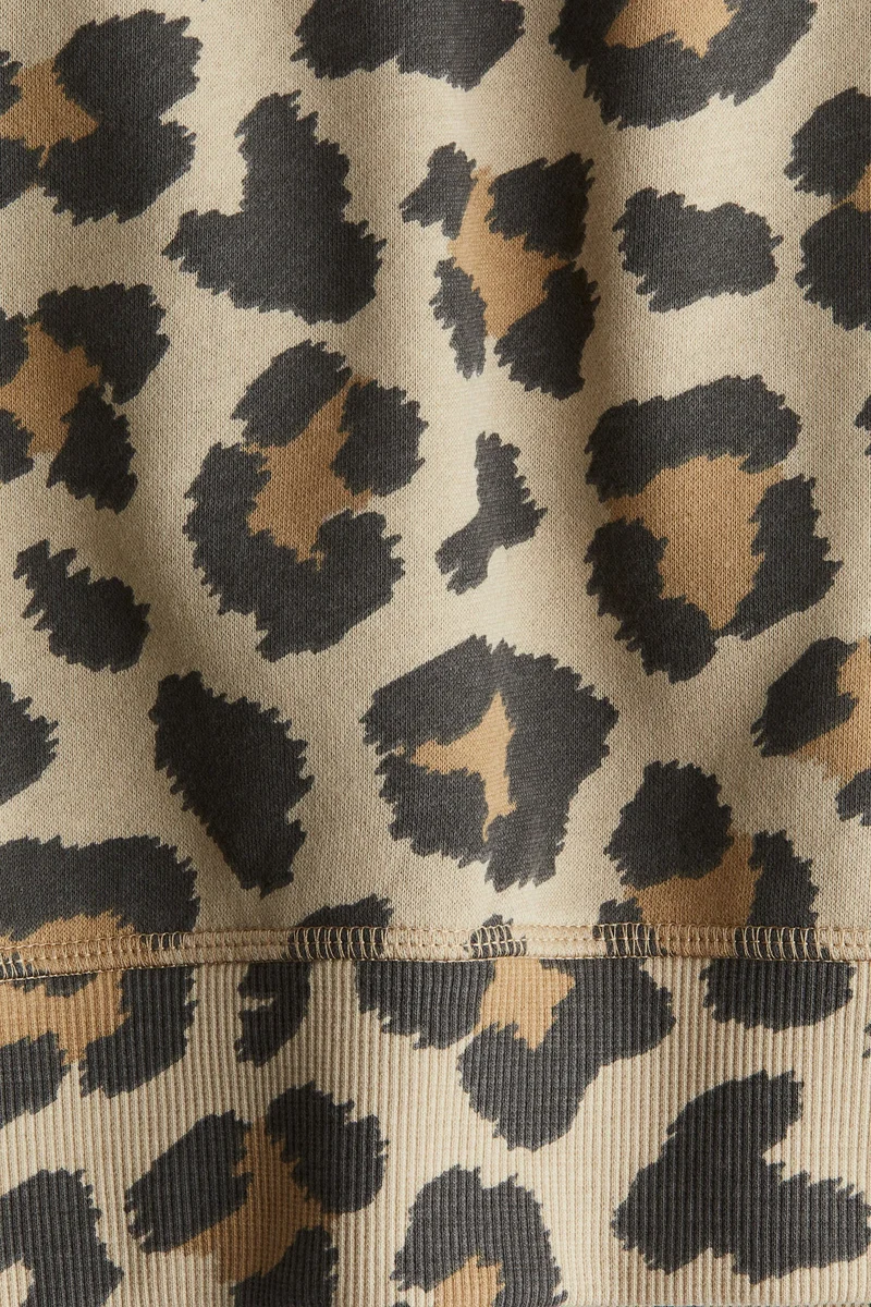 اتش اند ام Motif-detail sweatshirt