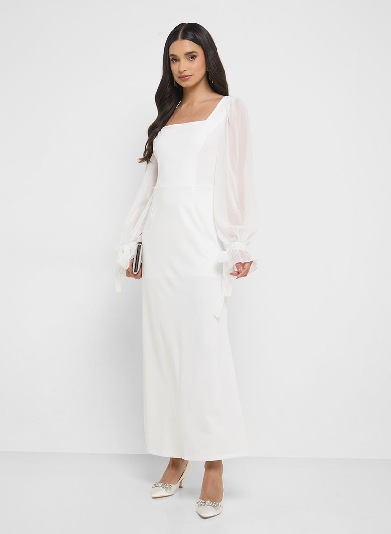 ايلا فستان ماكسي بأكمام شيفون - Image 4