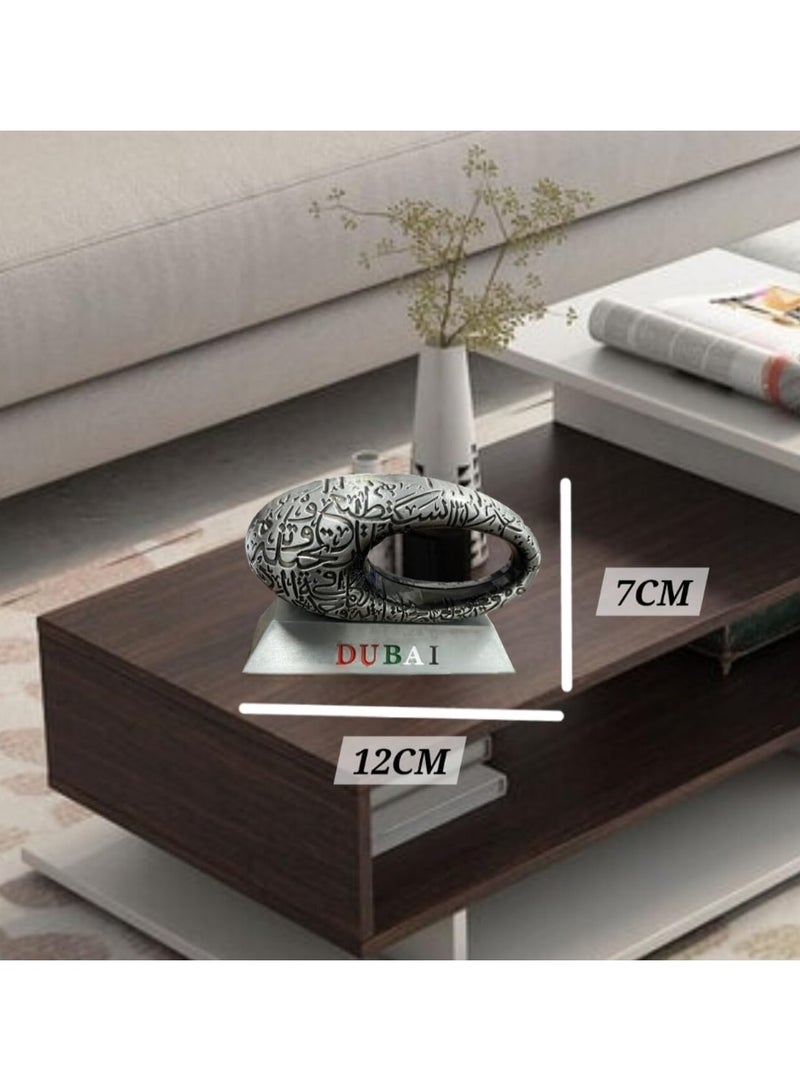 كوفوز ديكور طاولة النحت ثلاثي الأبعاد في متحف دبي للمستقبل وتذكارات مصممة بدقة مع تفاصيل متعمقة نموذج لأجواء المنزل والمكتب (فضية ، كبيرة) - Image 2