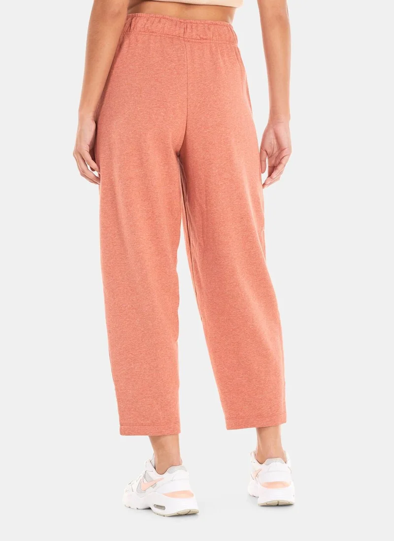 Nike Women's Sportswear Collection Essentials Fleece Sweatpants