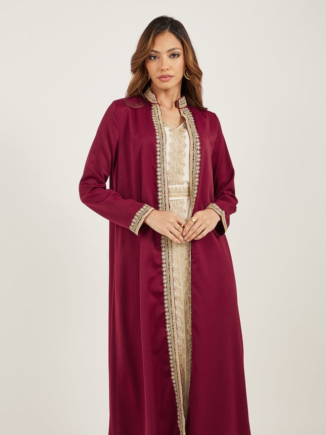 Styli Amirah Lace Trim Collared Belted Satin Abaya with Inner Dress  - Image 4