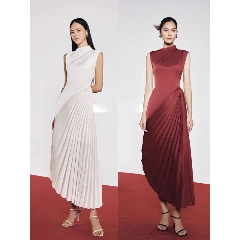 Women's Elegant Asymmetric Pleated Long Sleeveless Evening Dress - Image 3