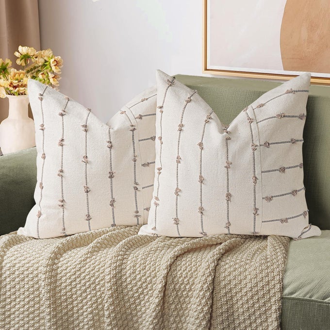 18X18 DECORATIVE BOHO LINEN THROW PILLOW COVERS MODERN FARMHOUSE TEXTURED PILLOW CASE SET OF 2 TUFTED STITCH STRIPE CUSHION COVER FOR BED SOFA COUCH LIVING ROOM COVER ONLY KHAKI