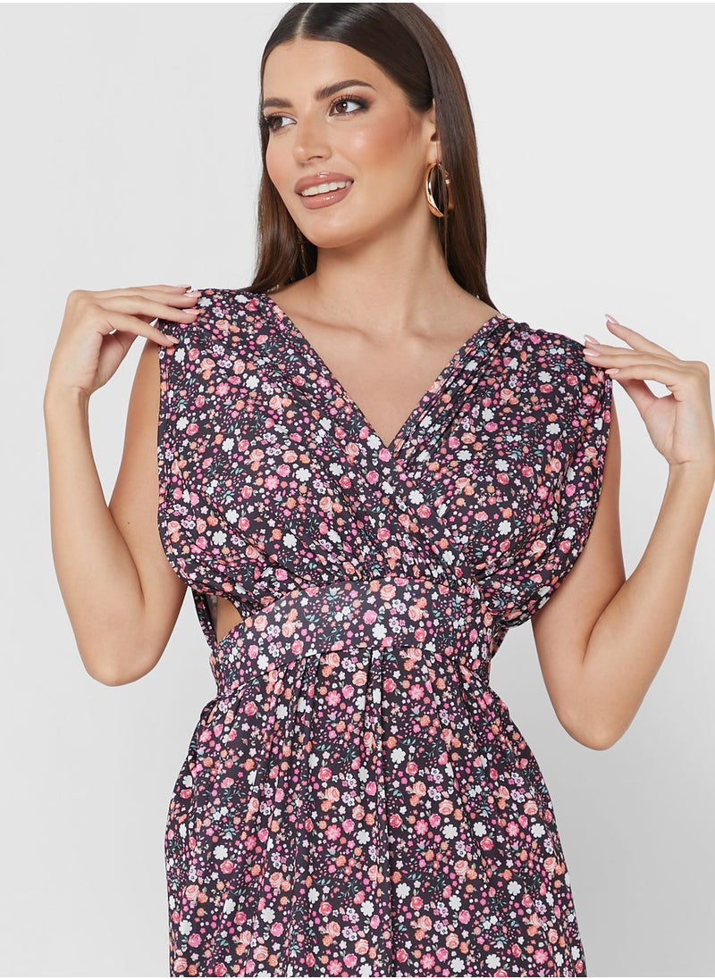 boohoo Front Slit Floral Printed Dress  - Image 3