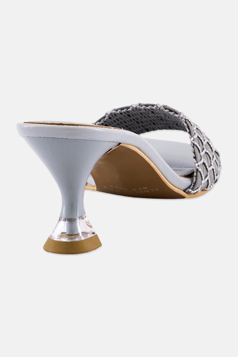 Kenneth Cole Women Luna Slip On Sandal, Grey - Image 3