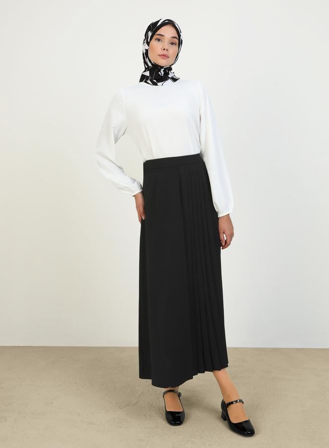 رفقة من مودانيسا بلوزة بكم بالون سادة بلون أوف وايت من رفقة مودانيسا - Image 1