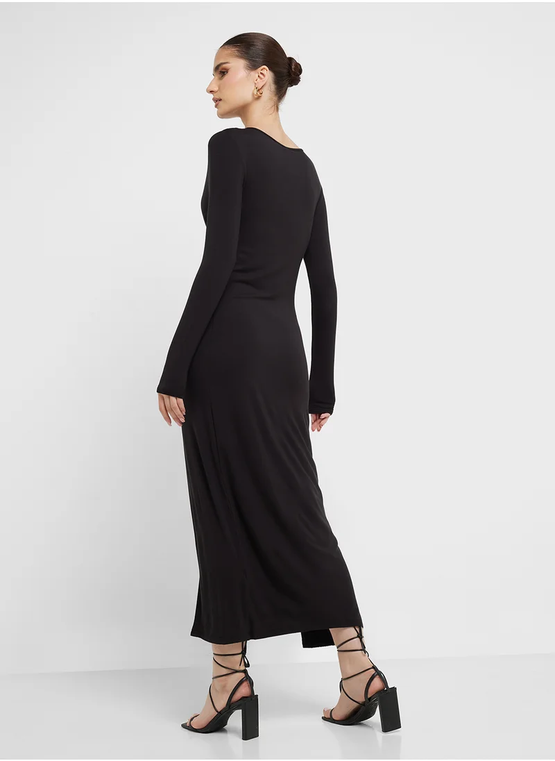 جينجر Plunge Neck Wrap Dress With Slit