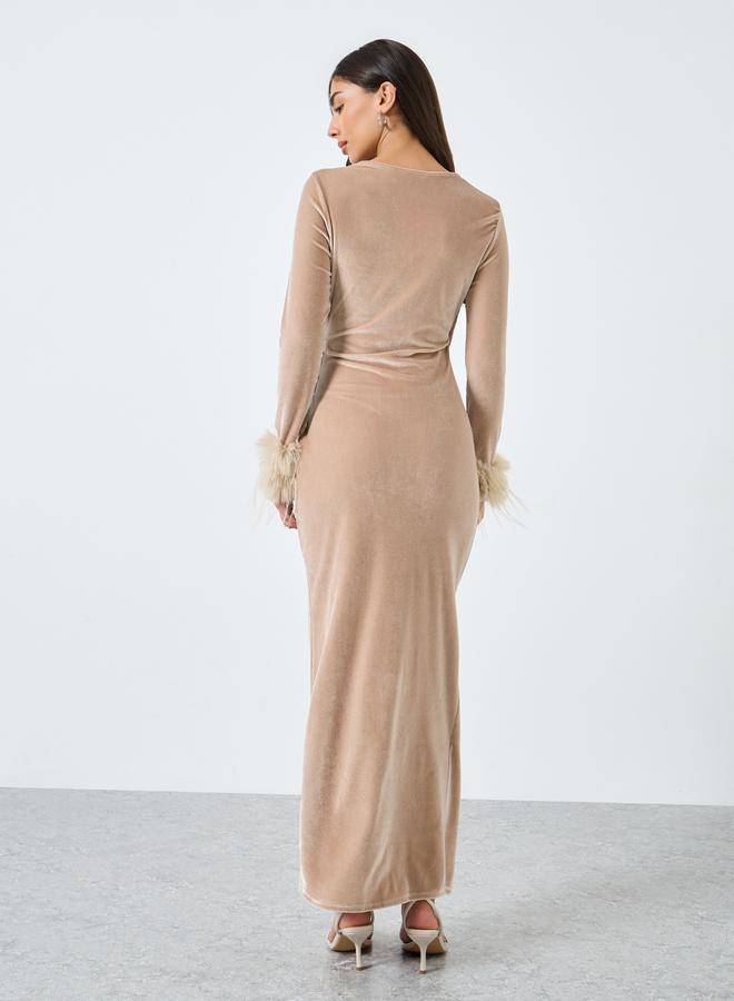 ستايلي فستان طويل بديكون مزين بكسرات - Image 5