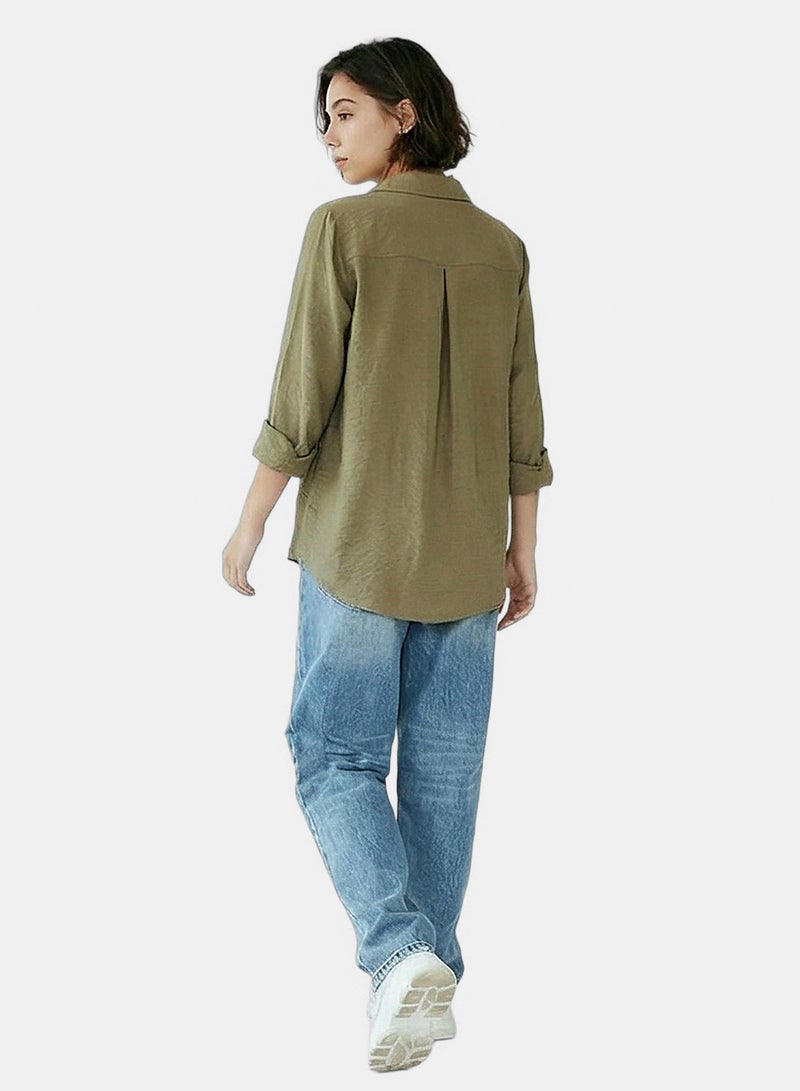 RAVIN Women's Earthy Olive Crinkle-Texture Button-Down Shirt - Image 4