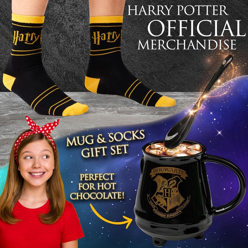 Harry Potter Mug & Socks Gift Set - Official Ceramic Mug & Cotton Socks, 450ml, Fits UK 2.5-7.5, Gryffindor, Hogwarts, Home, Everyday, Reusable, 5056789903624 - Image 2