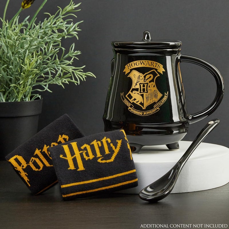Harry Potter Mug & Socks Gift Set - Official Ceramic Mug & Cotton Socks, 450ml, Fits UK 2.5-7.5, Gryffindor, Hogwarts, Home, Everyday, Reusable, 5056789903624 - Image 3