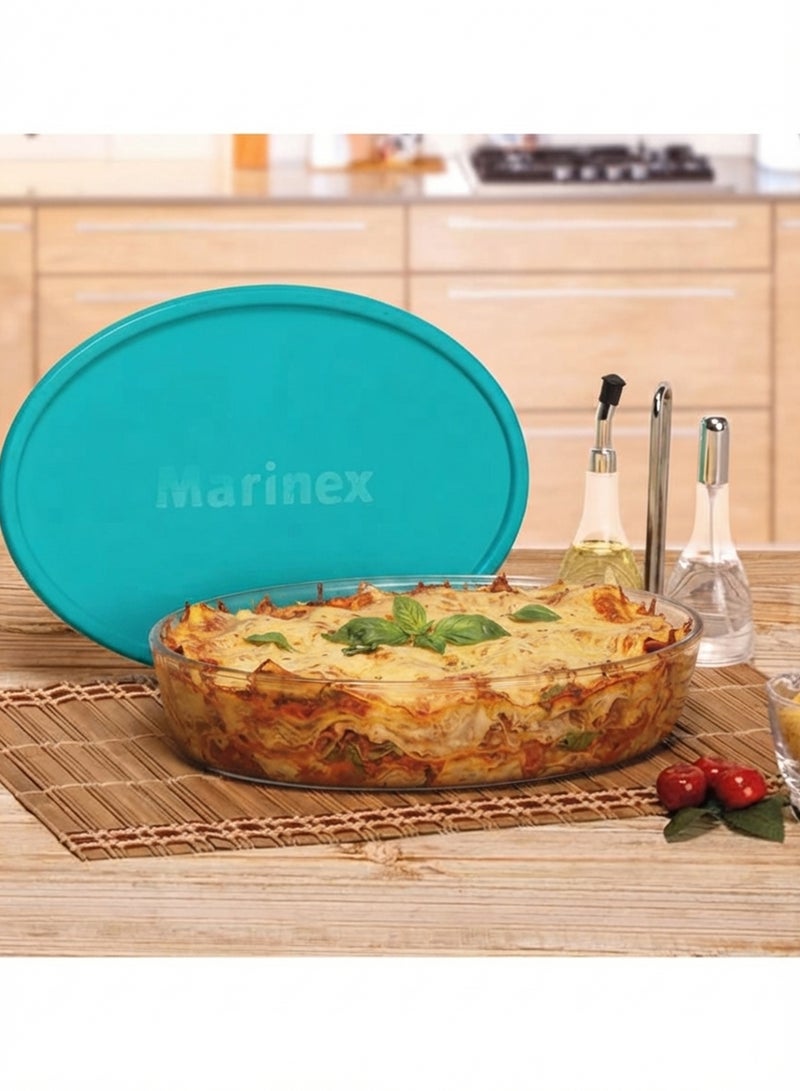 Marinex صينية زجاجية بيضاوية متوسطة من مارينيكس مع غطاء بلاستيكي 3.2 لتر، آمنة للاستخدام في الفرن، أدوات خبز شفافة لللازانيا، الكعك، البراونيز، الشواء والطبخات - Image 2