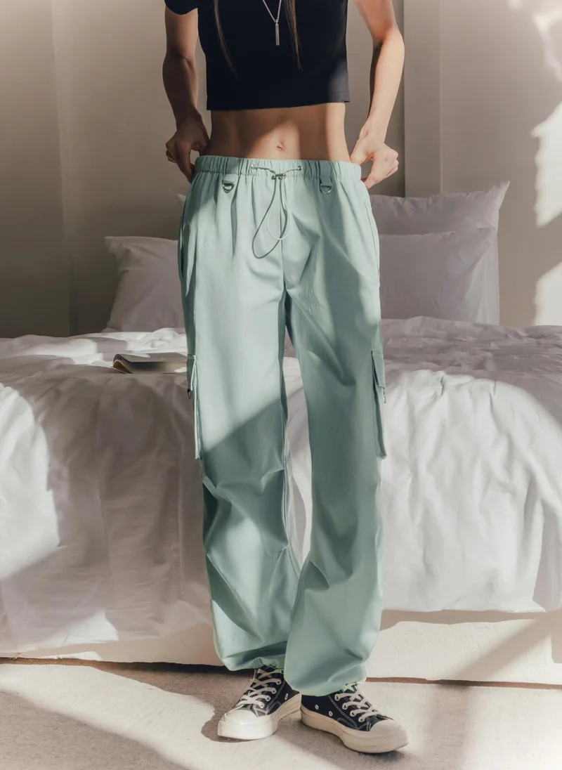 Lichi Loose cargo trousers with elastic pants legs