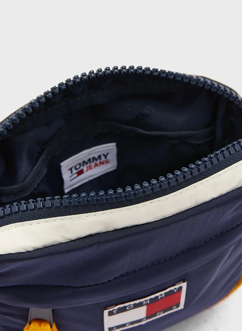 TOMMY JEANS Logo Messenger