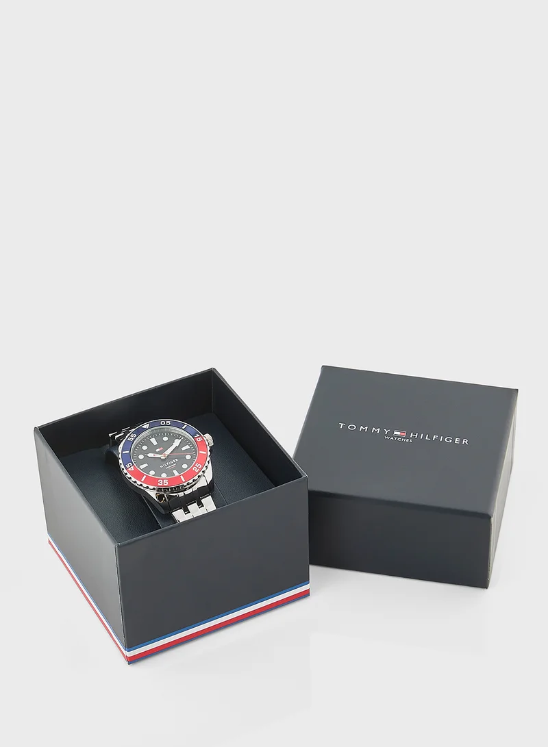 TOMMY HILFIGER Casual Steel Strap Analog Watch