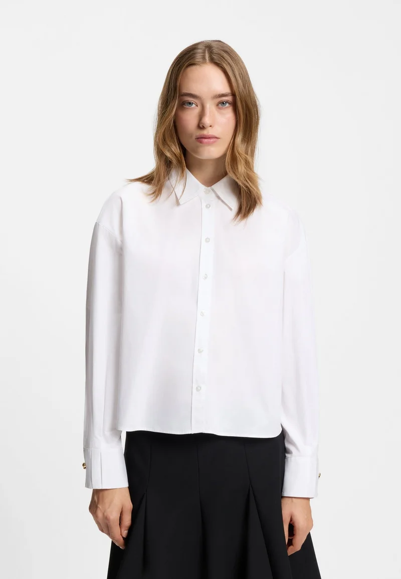Regular-fit blouse in cotton poplin