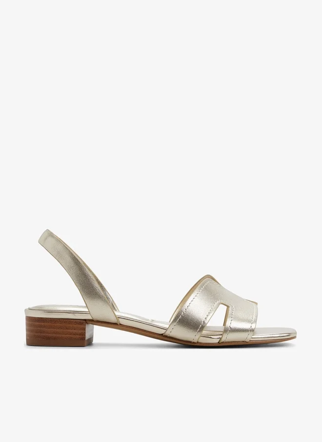 الدو صنادل جافامانون بكعب منخفض وأحزمة متعددة