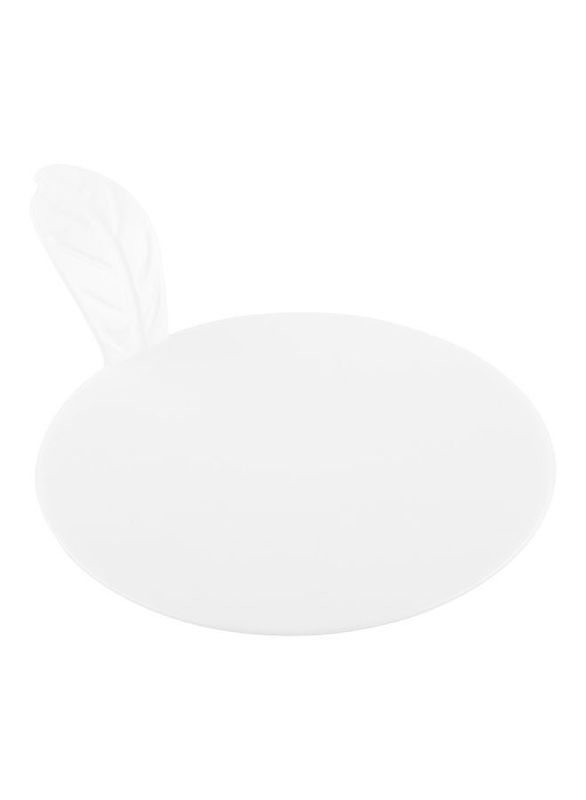 Restaurantware 3 x 3 x 1 Inch Round Appetizer Plates, 100 Disposable Pastry Plates - Built-In Handle, Premium, White Plastic Dessert Plates with Handle, Durable, Serve Appetizers Or Desserts - Image 4