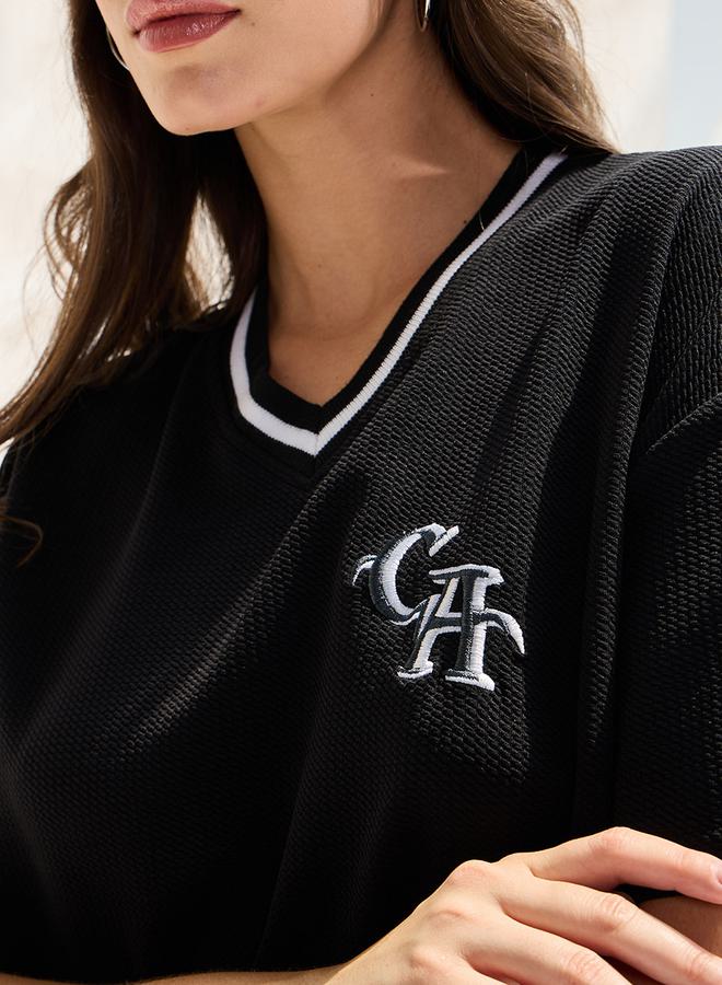 Styli Oversized Contrast Neck Rib Embroidered T-Shirt  - Image 4
