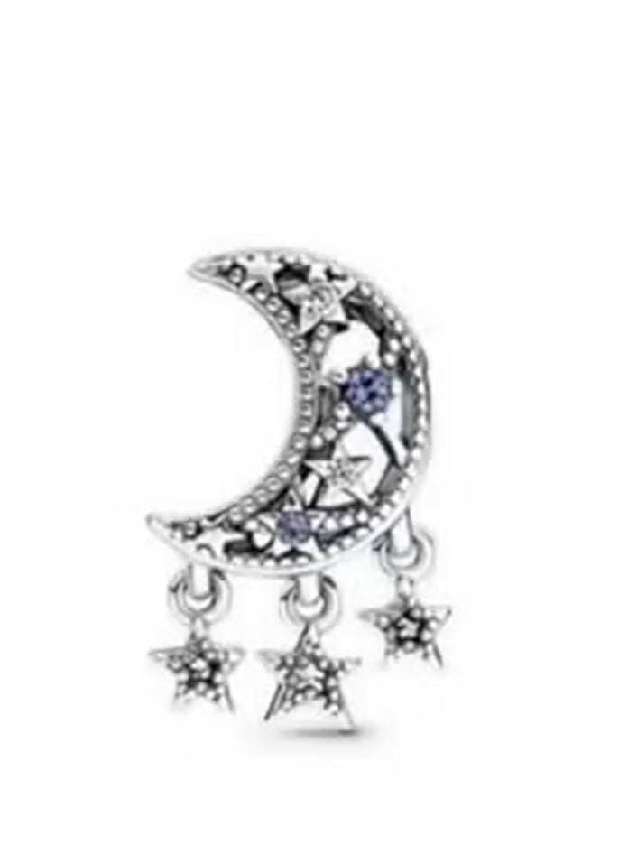 قلادة فضية مستوحاة من القمر والنجوم السحرية