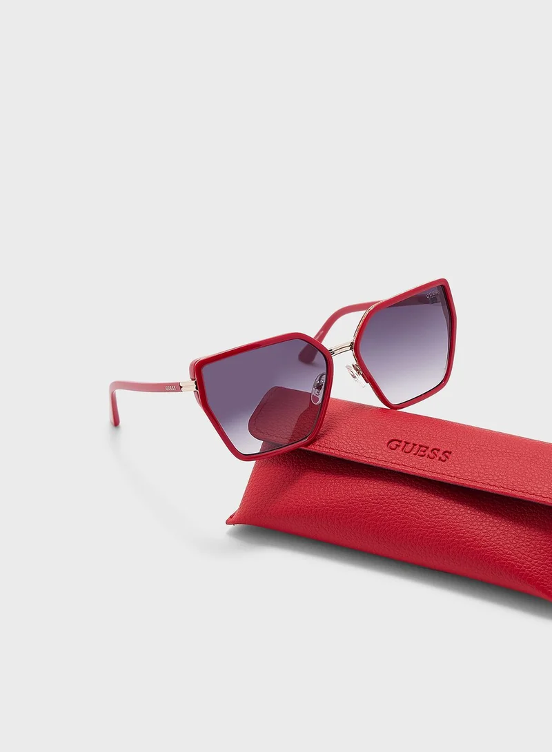 GUESS Oversized Sunglasses