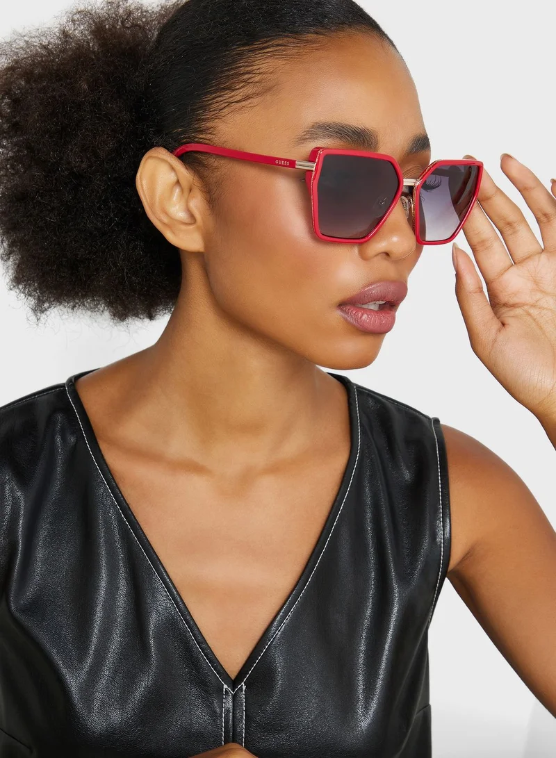GUESS Oversized Sunglasses
