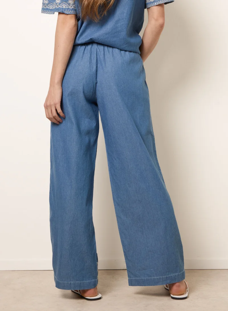 Blue Vanilla Floral Embroidery Wide-Leg Trousers