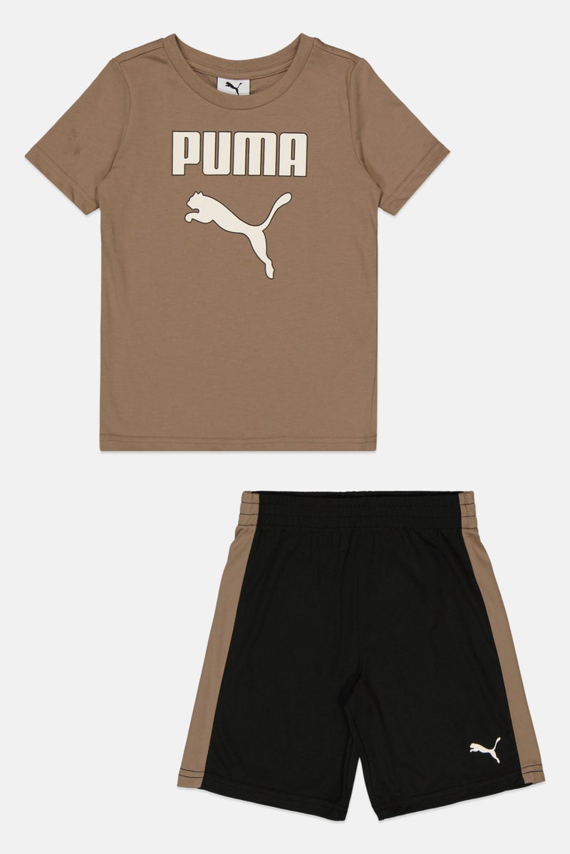 PUMA طقم تي شيرت قصير الأكمام وشورتات لولد toddlers مكون من قطعتين بشعار العلامة التجارية، متعدد الألوان - Image 2