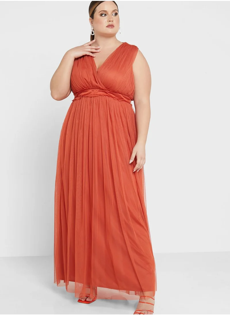 Anaya with Love Curve V-Neck Ruffle Detail Dress