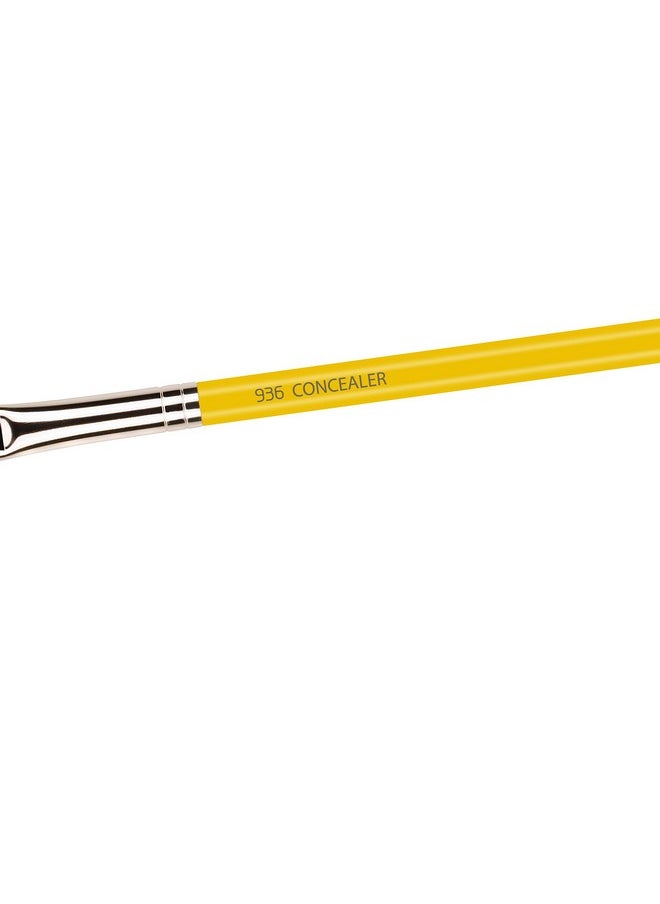 بديليوم تولز فرشاة مكياج احترافية من Bdellium Tools - سلسلة ستوديو 936 لإخفاء العيوب - بألياف صناعية ناعمة، لدمج خافي العيوب (أصفر، قطعة واحدة)  - Image 4