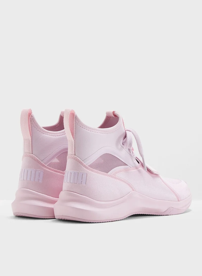 PUMA Phenom