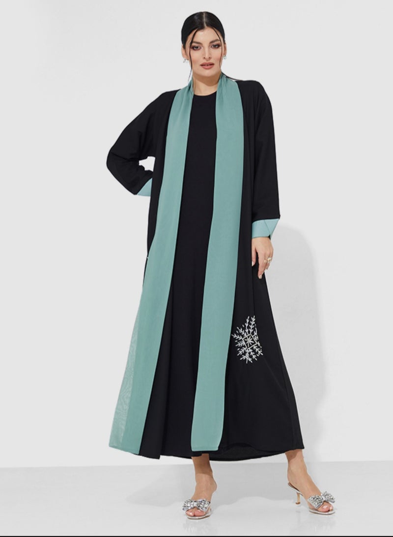 Rosette Abaya Abaya with Pistachio Color & Hand Embroidery - Image 4