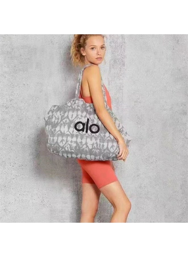 Alo Yoga Alo Yoga Iconic Shopper Tote  - Image 4