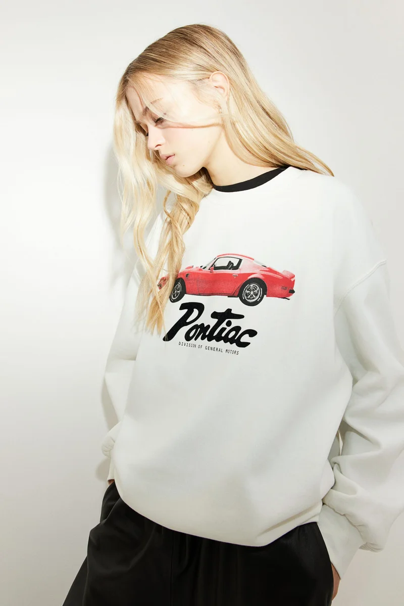 اتش اند ام Oversized printed sweatshirt