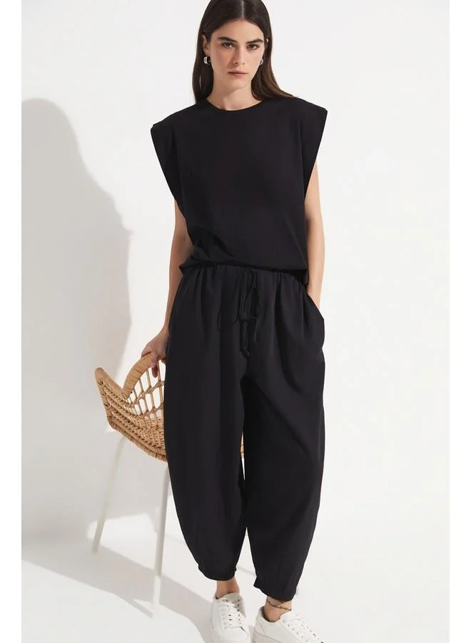 جون June Basic Cotton Crew Neck Sleeveless Tshirt Black
