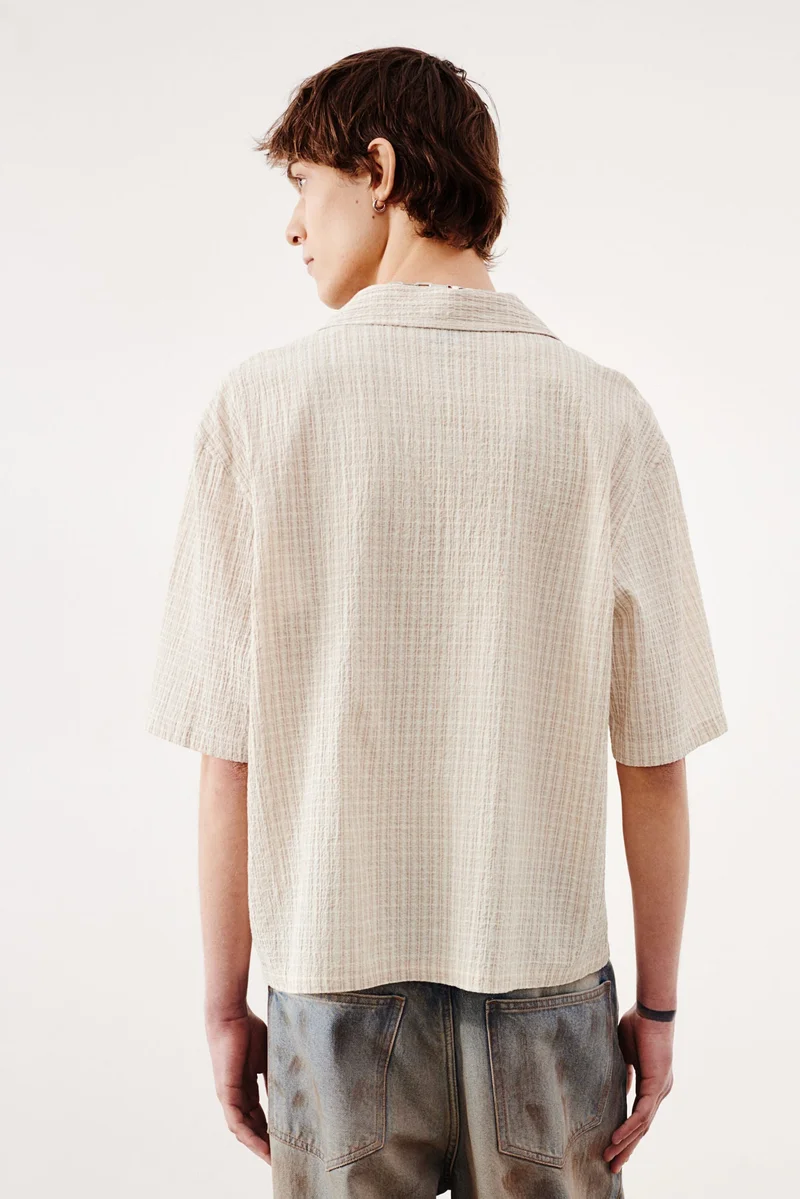 اتش اند ام Loose Fit Seersucker resort shirt