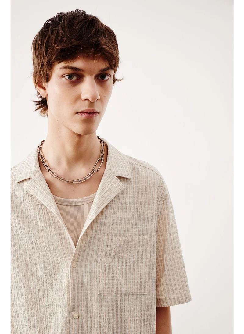 اتش اند ام Loose Fit Seersucker resort shirt