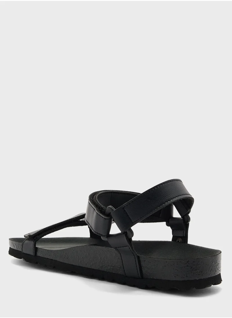 BAYTON Casual Rigoni Sandals