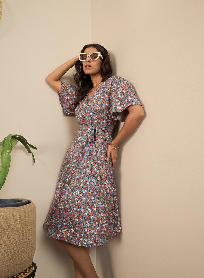 ستايل ستون فستان بطول الركبة بطبعة زهور ونمط لف - Image 5