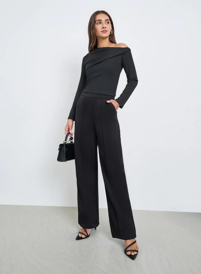 Styli Black Solid One Shoulder Knit Top