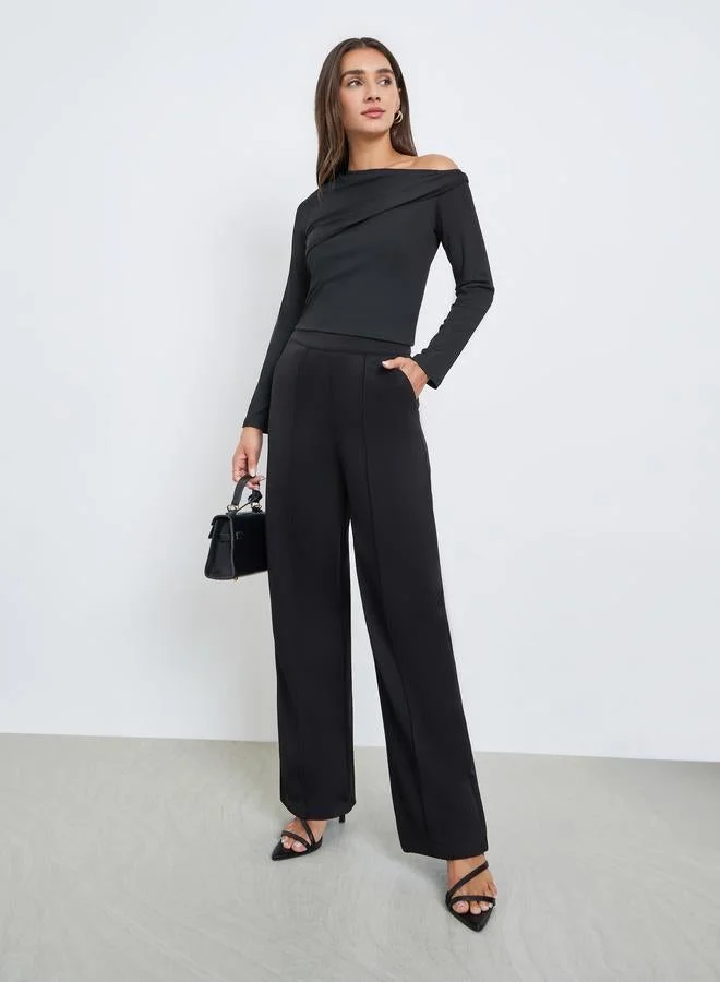 Styli Black Solid One Shoulder Knit Top