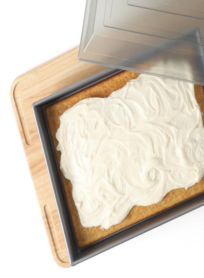 كالفالون قالب كيك كاليفالون تايتان التجاري عالي الجودة مصنوع من الألومنيوم الطبيعي، خالٍ من مادة PFA، غير لاصق، مقاس 13 × 9 بوصة مع غطاء - Image 3