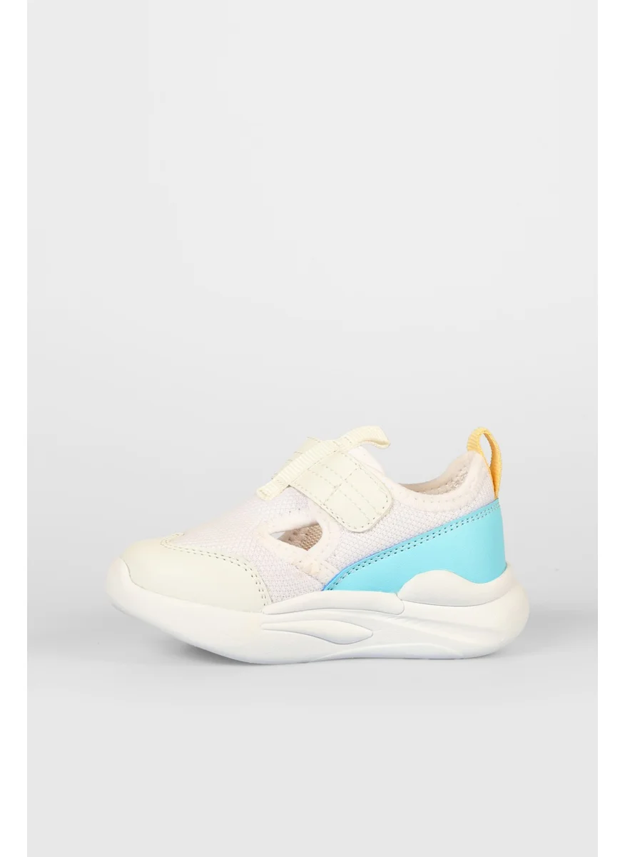 فيكو Canga Basic Boys Preschool White Sneakers