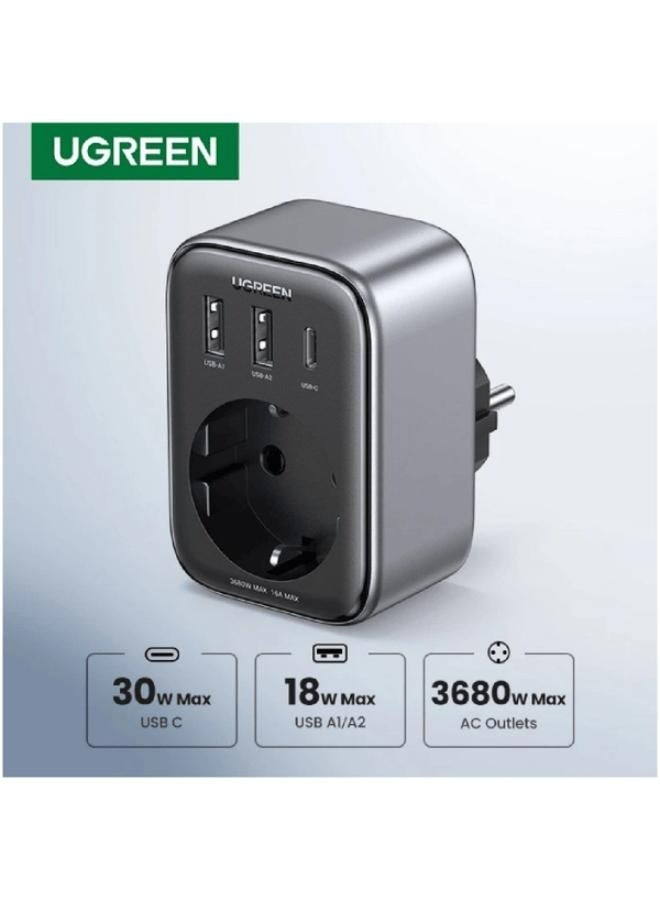 يو جرين [6957303896134] UGREEN Outlet Extender 4-in-1 30W - Image 1