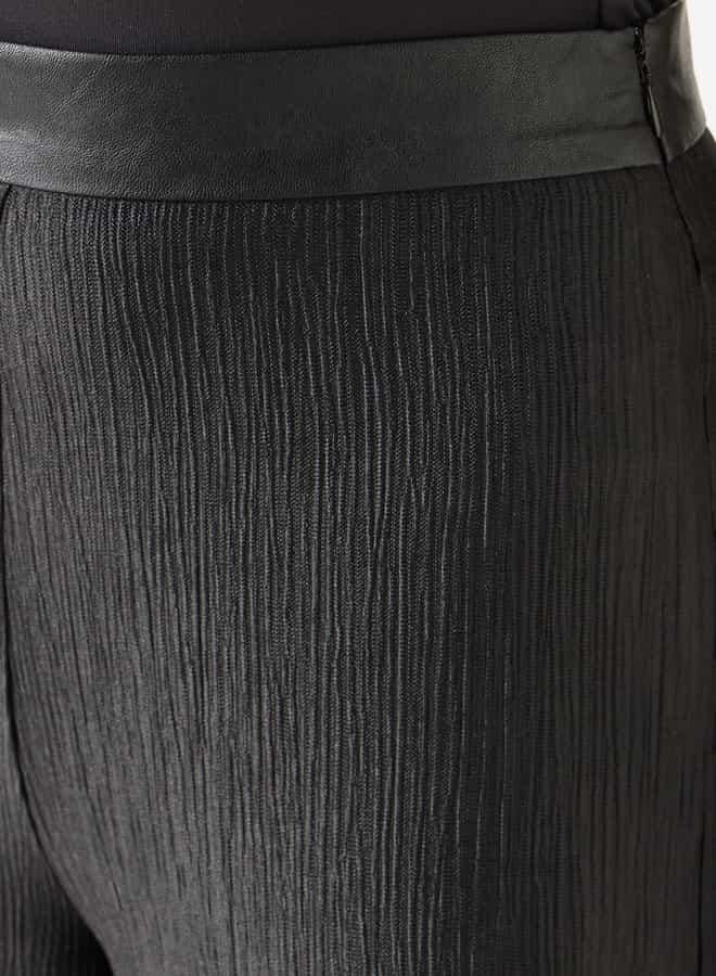 ايكونيك بنطلون بارز الملمس بقصّة مستقيمة وخصر مرن من أيكونيك - Image 4