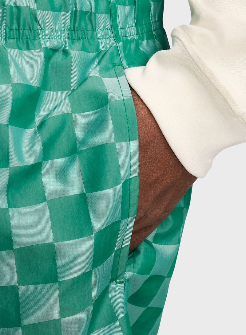 نايكي شورت كلوب فلو بنقشة مربعات - Image 4