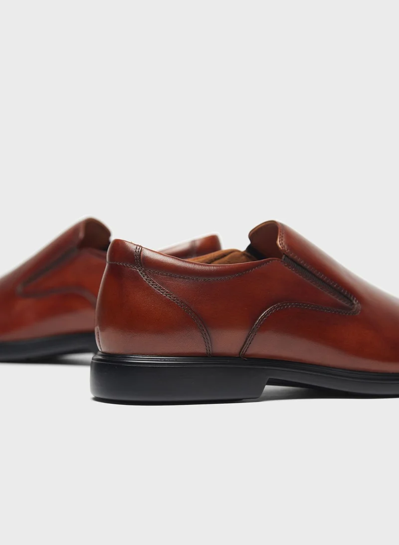 Le Confort Formal Slip On Shoes