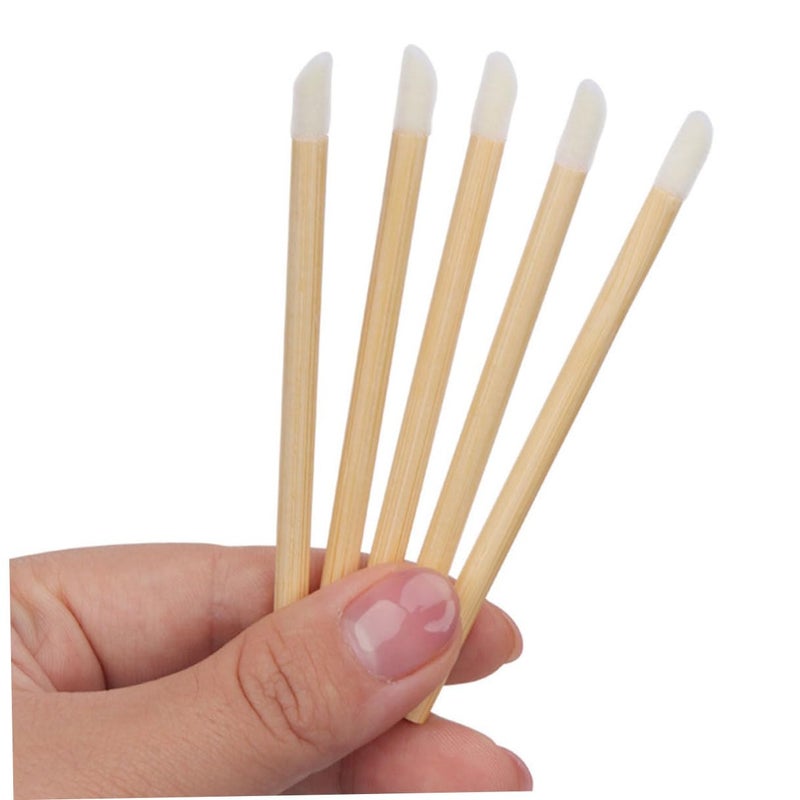 LABRIMP Disposable Lip Brush Lip Gloss Applicator with Handle 100pcs Set Portable Lipstick Brush for Precise Makeup Application Suitable for Professional and Personal Beauty Care - Image 4