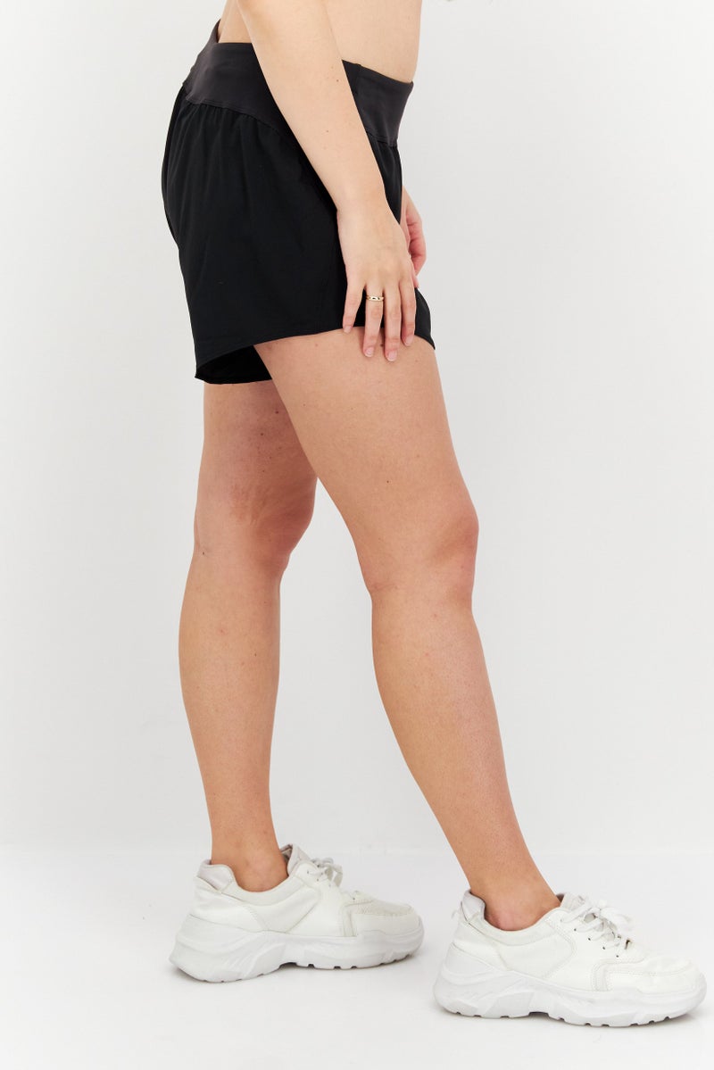 Reebok شورتات تدريب رياضية للنساء، سوداء - Image 4